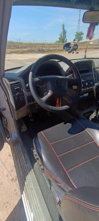 Mitsubishi Montero V60 3.2DID