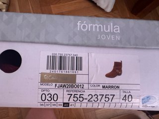 Botines tipo ante marrones talla 40