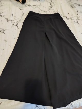 Falda pantalón ancha negra