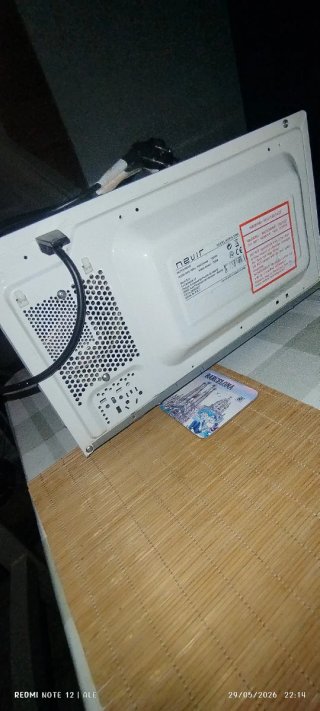 Microondas Nevir 700W