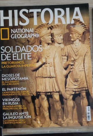 6 ejemplares de la revista Historia