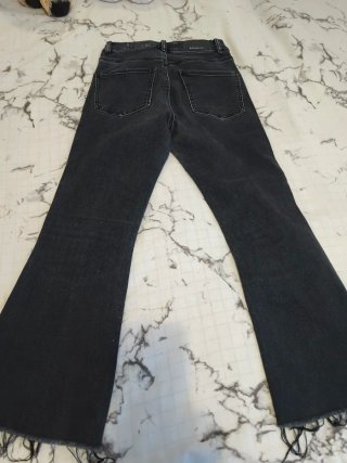Pantalones Stradivarius negros acampanados