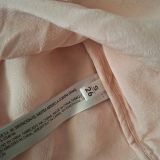 Top encaje Uterqüe rosa talla S
