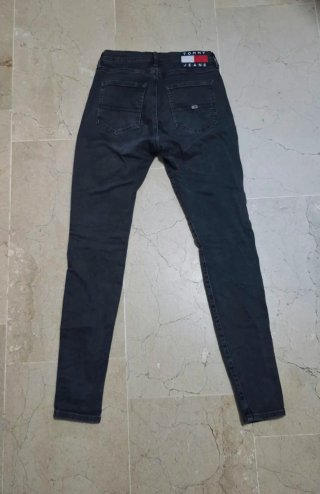 Pantalón Tommy Jeans Negro Gris