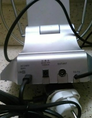 Antena TV Interior Omega Amplificador Señal