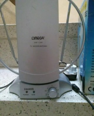 Antena TV Interior Omega Amplificador Señal