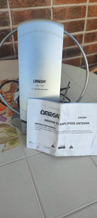 Antena TV Interior Omega Amplificador Señal