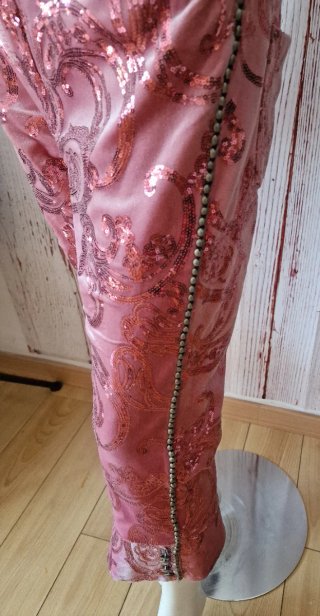 Pantalón pirata terciopelo rosa lentejuelas Highly