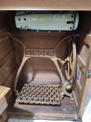 Máquina de coser Singer Alfa