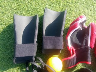 Equipación Hockey Patines: Patines, Guantes y Prot