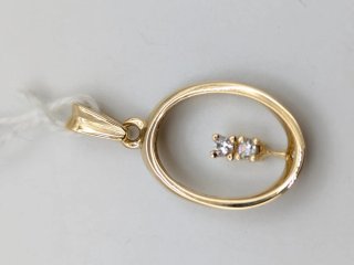 Colgante Oro 18k con Diamantes