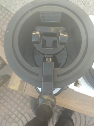 Nevera para mini barriles de cerveza