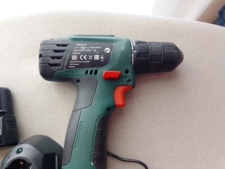 Combo Avvitatore Bosch +  Cassetta attrezzi