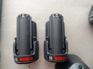 Combo Avvitatore Bosch +  Cassetta attrezzi