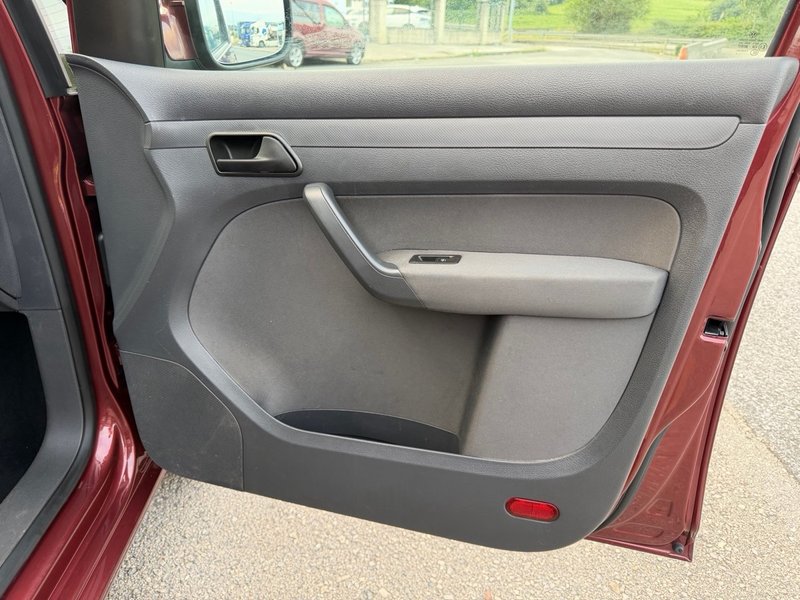 Volkswagen Caddy Maxi 1.6 TDI Comfortline 2011, foto 20