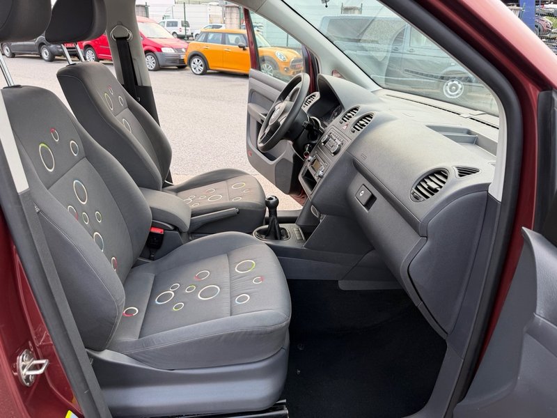 Volkswagen Caddy Maxi 1.6 TDI Comfortline 2011, foto 21