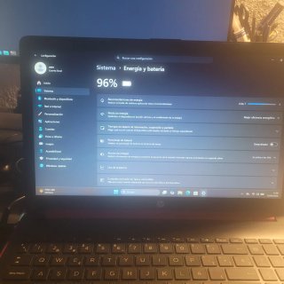 Portátil HP 15-DA100NS. PERFECTO ESTADO