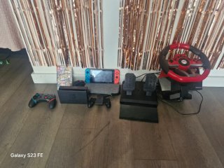 Nintendo Switch + Volante y Pedales