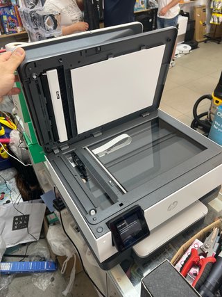 Stampante multifunzione HP OfficeJet Pro 8122e