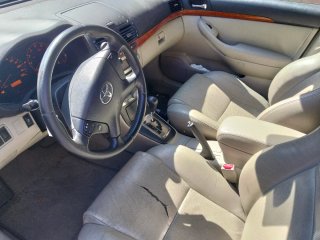 Toyota Avensis 2008 etiqueta C automático