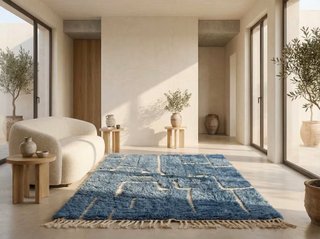 Alfombra artesanal azul y beige