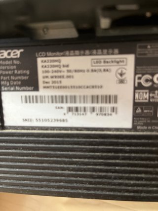 2 pantallas de ordenador una Acer y otra philips