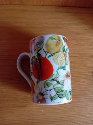 Set 2 Tazze Mug Ceramica Motivo Floreale Frutta