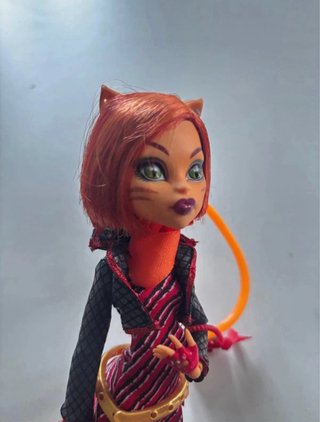 Muñeca Monster High Toralei Stripes