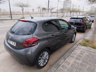 Peugeot 208 2018
