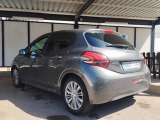 Peugeot 208 2018