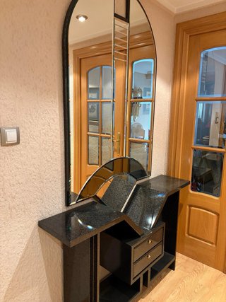 Mueble recibidor con espejo