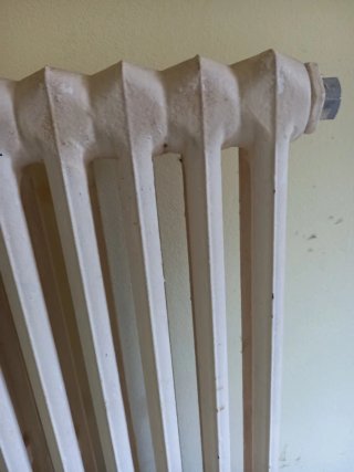 Radiador de hierro blanco