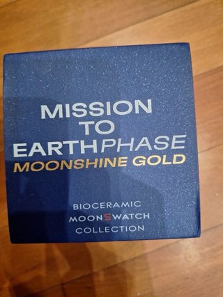 Swatch Mission to Earthphase Moonshine Gold