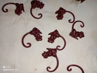 Piezas para juegos de mesa: palitos y figuras