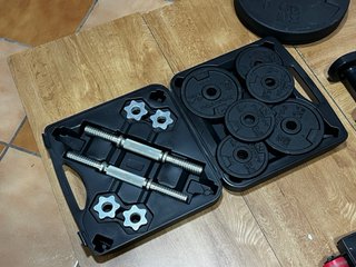 Banco de pesas, barra, discos y mancuernas (140kg)