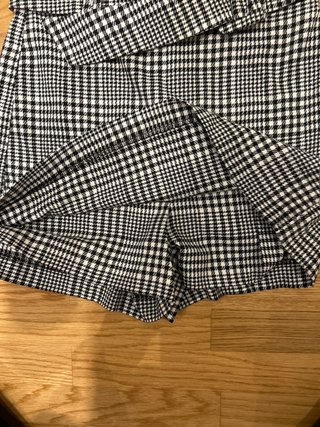 Falda pantalón corta Stradivarius cuadros