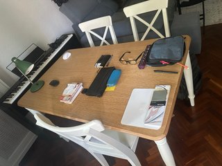 Mesa comedor y 4 sillas madera y metal