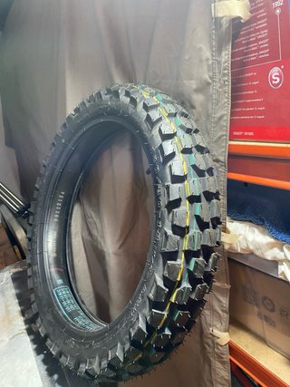 Neumáticos Trail Honda CRF 300L Llanta 18 y 21