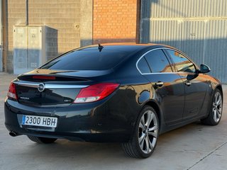 Opel Insignia 2011