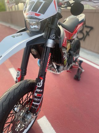 Husqvarna 511 Supermoto Rosso/Bianco smr A2 35kw