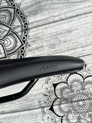 Sillín Fizik Argo Vento X5 Negro