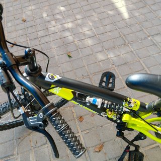 Bicicleta infantil todo terreno de 20 pulgadas
