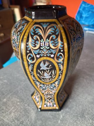 Jarrón decorativo golondrinas dorado