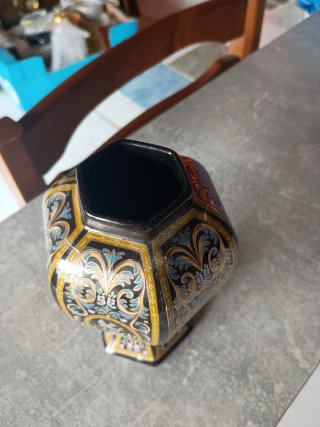 Jarrón decorativo golondrinas dorado