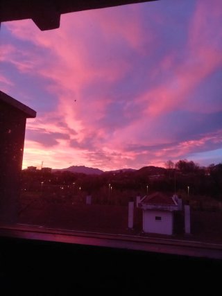Busco trabajo para hacer en casa, montaje, ensambl