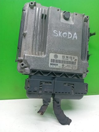 Centralita Motor MED17.5.5 VW AUDI 03C 906 016 A