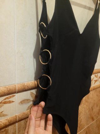 Bañador Negro con Aros Zara Dorados Talla M