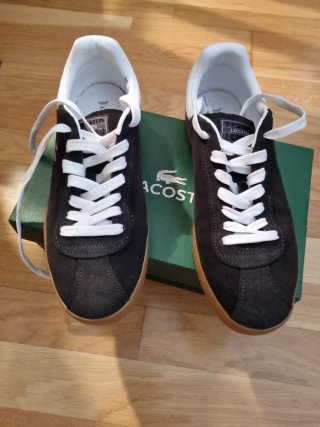 Zapatillas Lacoste Hombre Talla 42.  ORIGINALES.