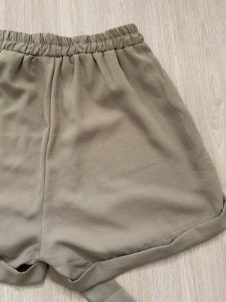 Shorts verde oliva