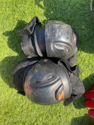 Equipación Hockey Patines: Casco, Guantes,...